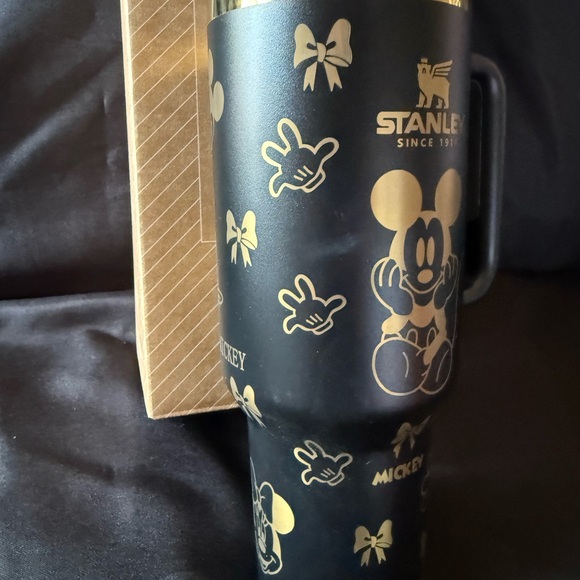 New Stanley 40oz Laser Engraved Black and Gold Mickey Tumbler with Straw - Picture 5 of 8